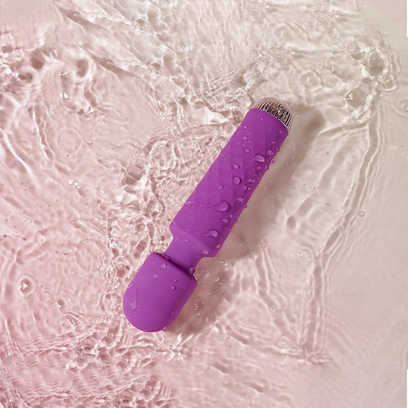 Multi-Pattern Wand Vibrator